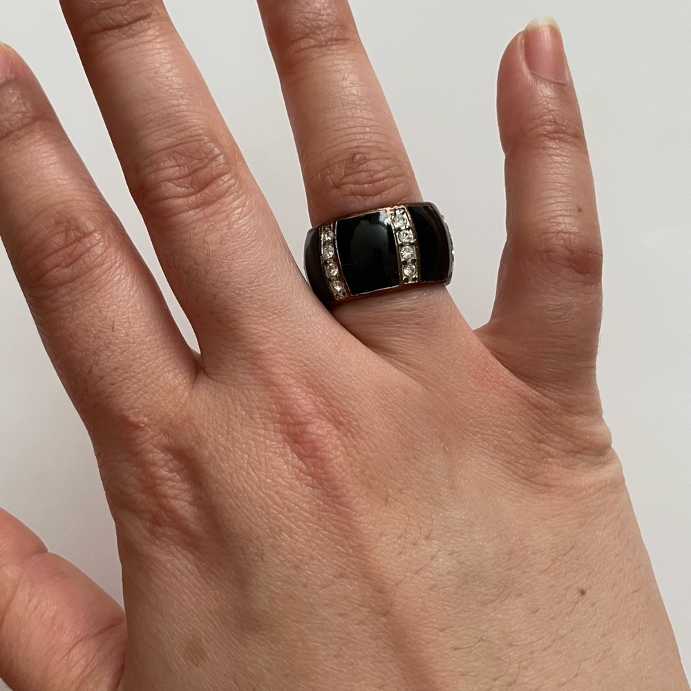 Black Statement Ring | Costume Jewelry